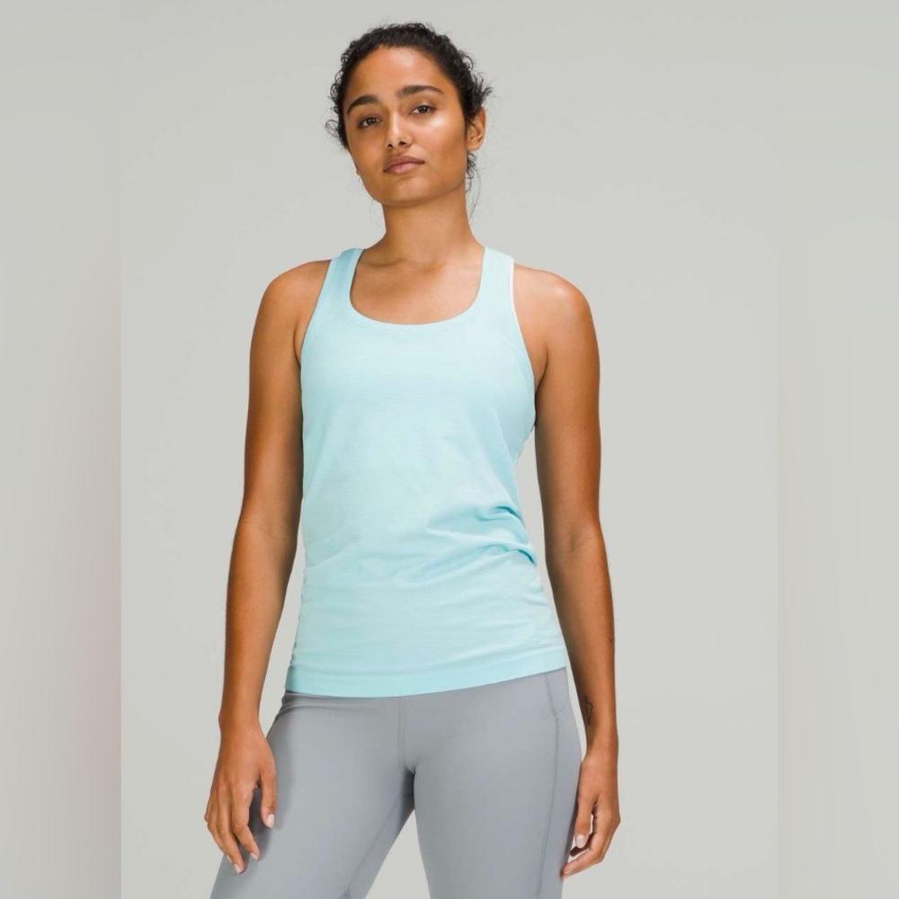 Lululemon swiftly tech tank ice blue size 6